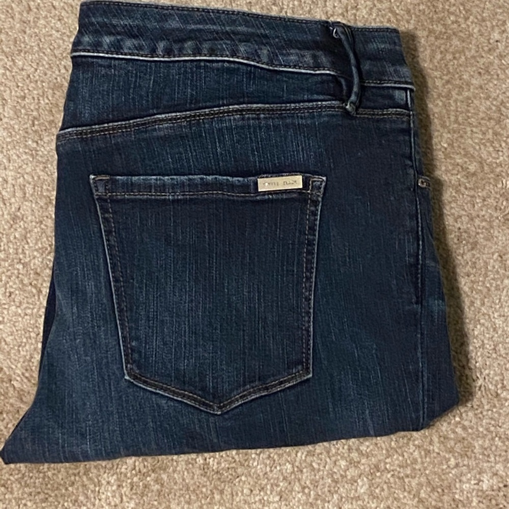 White House black Market jeans 👖